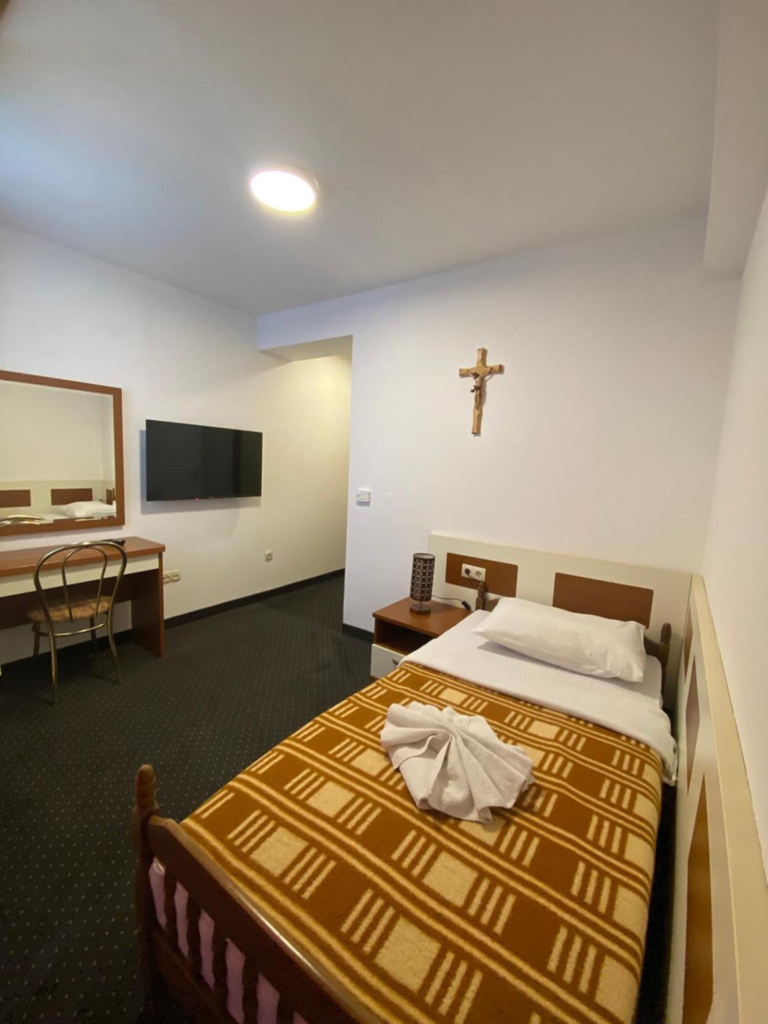 Hotel Frankoni Medjugorje Ngoại thất bức ảnh