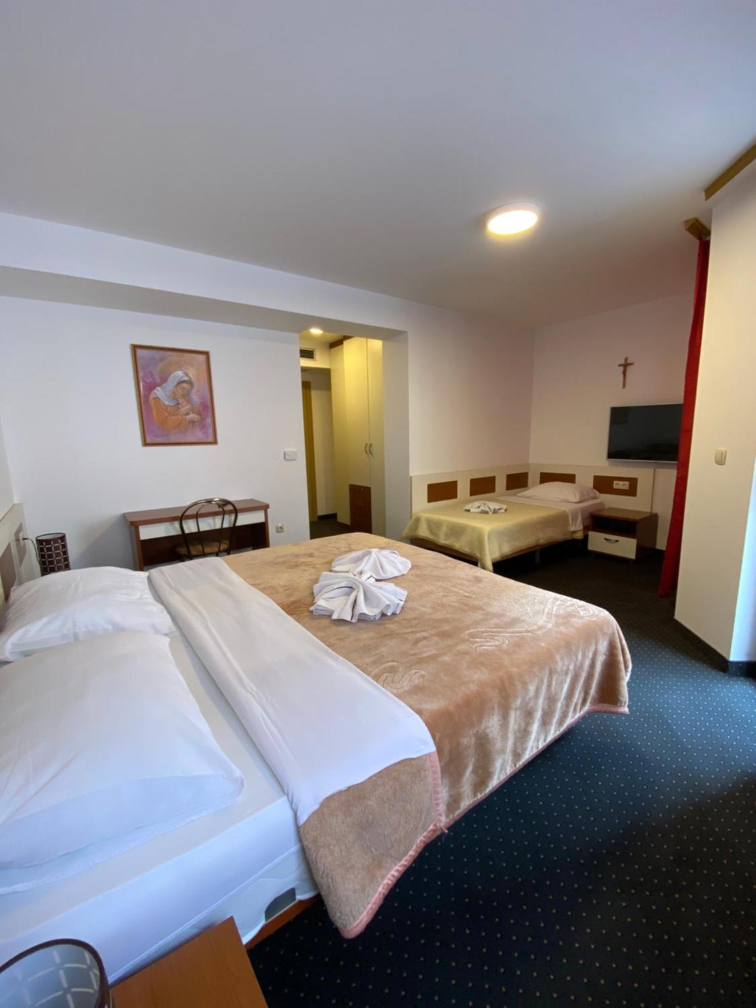 Hotel Frankoni Medjugorje Ngoại thất bức ảnh