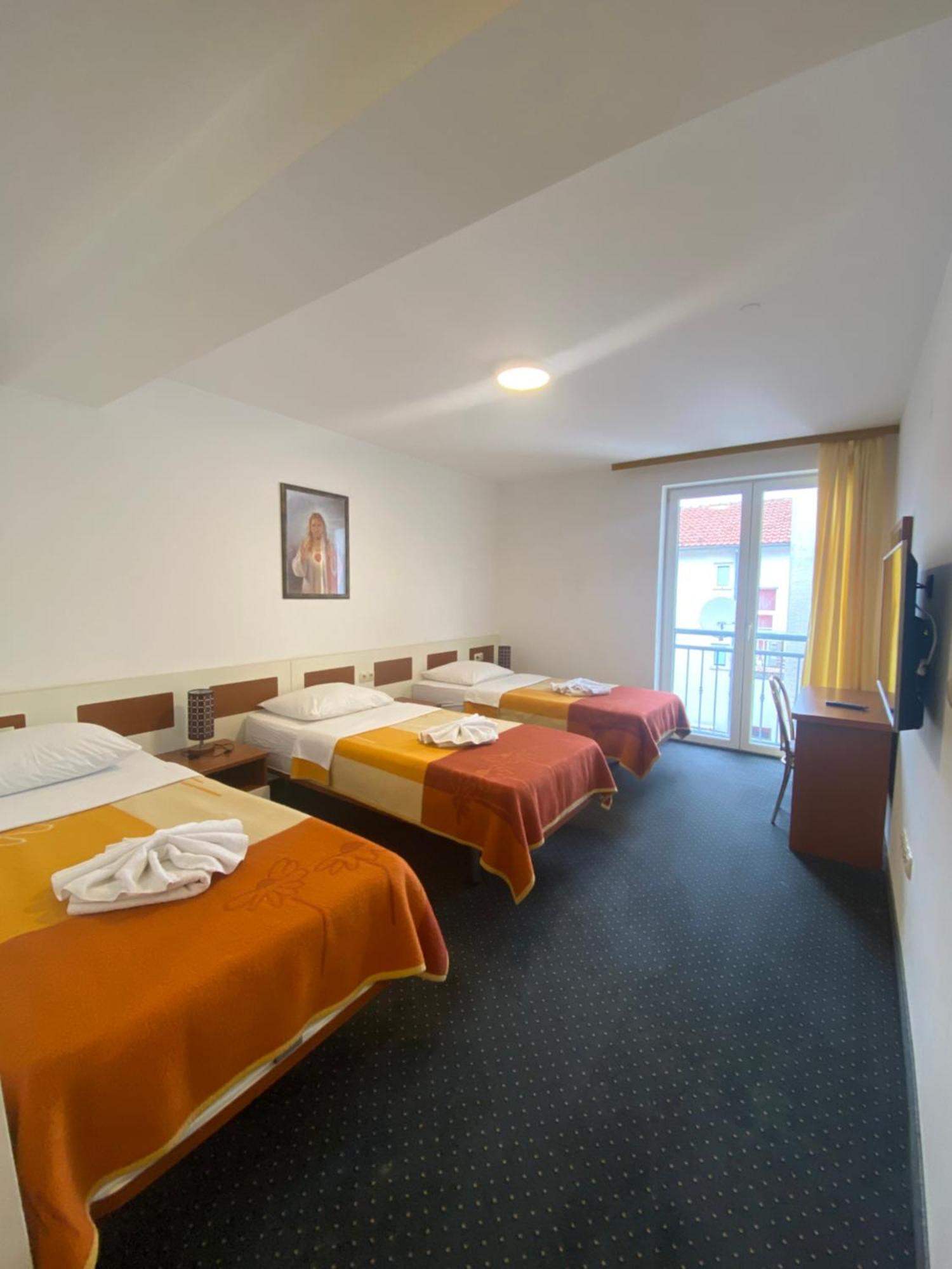 Hotel Frankoni Medjugorje Ngoại thất bức ảnh